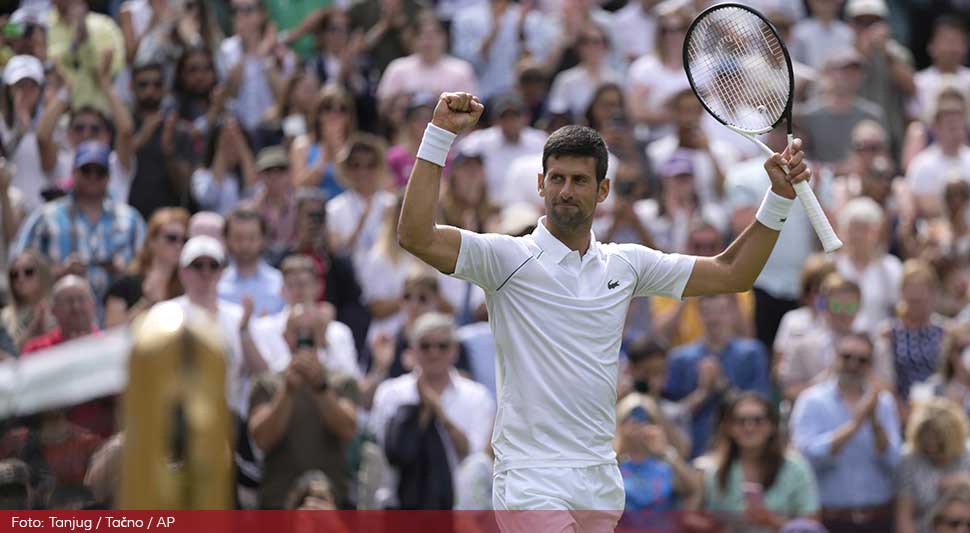 Novak Djokovic Vimbldon Tanjug AP Alastair Grant (1).jpg